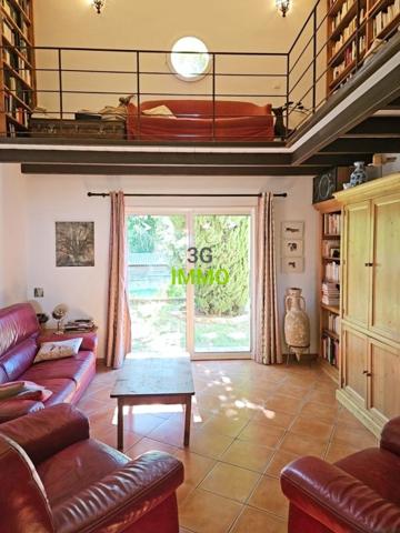 Vente / Maison et grand terrain à Uzès (30700)