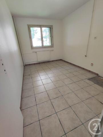 Appartement F2 à vendre  2 pièces - 31,03 m2 VAULX EN VELIN - 69