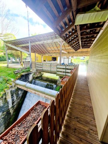 ancien moulin, cadre et potentiel exceptionnel