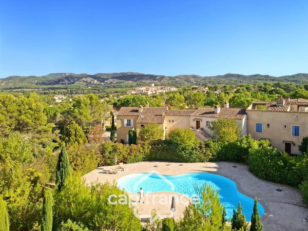 INVESTISSEMENT LOCATIF APPARTEMENT 3 PIECES 42 m2 en angle   au 1er étage PLACE DE PARKING  sur le DOMAINE DE PONT ROYAL