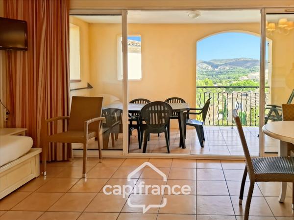 INVESTISSEMENT LOCATIF APPARTEMENT 3 PIECES 42 m2 en angle   au 1er étage PLACE DE PARKING  sur le DOMAINE DE PONT ROYAL