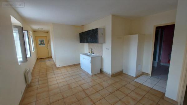 Immeuble à vendre à Damery dans la Marne (51480), ref : 51025-1052485