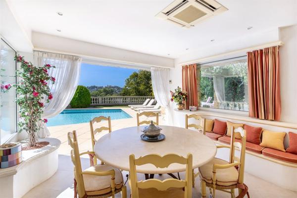 Vente Maison provençale de luxe Mougins 7 Pièces 245 m²