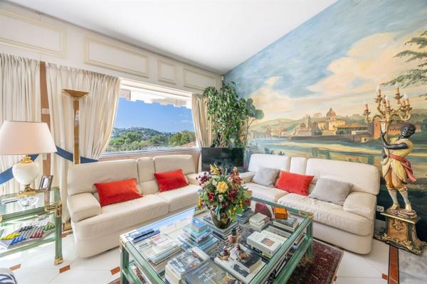 Vente Maison provençale de luxe Mougins 7 Pièces 245 m²