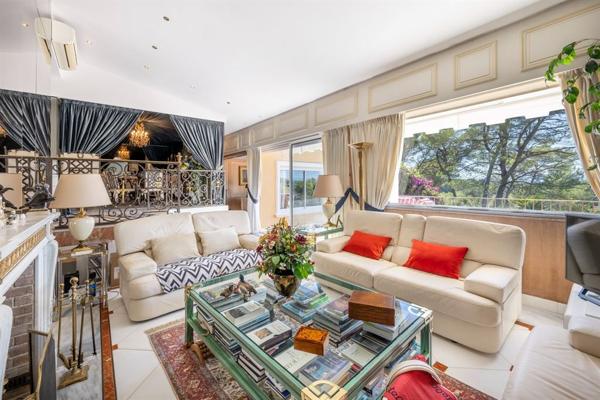 Vente Maison provençale de luxe Mougins 7 Pièces 245 m²