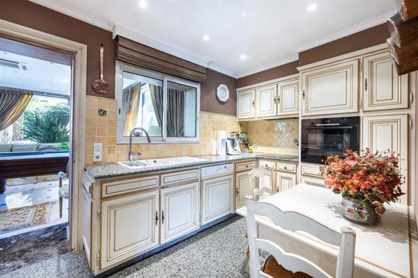 Vente Maison provençale de luxe Mougins 7 Pièces 245 m²