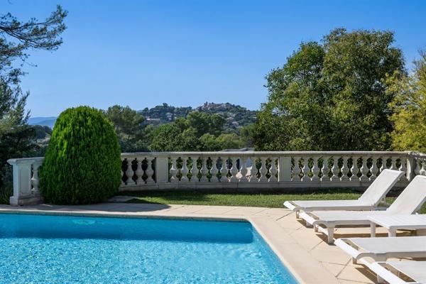 Vente Maison provençale de luxe Mougins 7 Pièces 245 m²