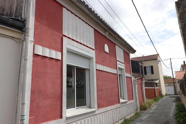 Maison de faubourg à vendre 3 pièces ROCHEFORT (17)