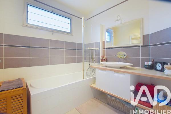 Maison à vendre 6 pièces 127 m² Cerny