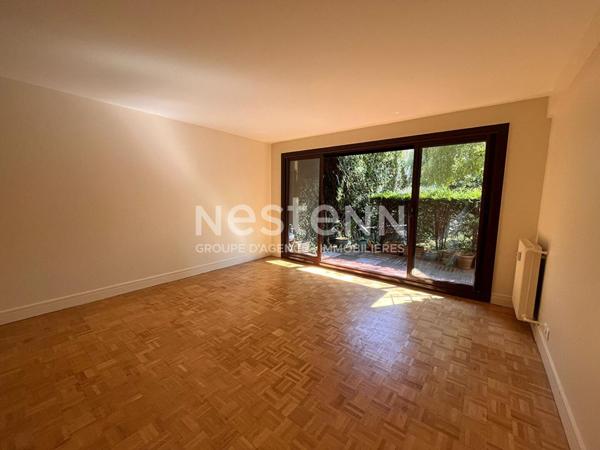 Appartement avec terrasse - Saint Cloud 3 pièce(s) 80.93 m2