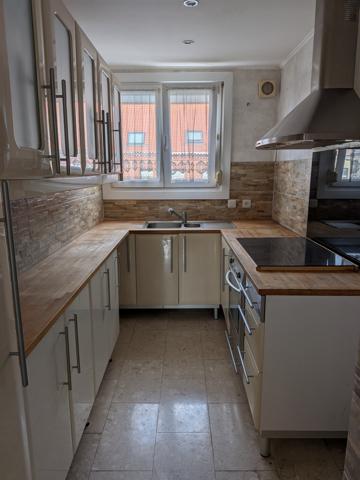 Tourcoing (59200) Tourcoing - Appartement de 85,70 m2 - 4 chambres - Balcon - Garage