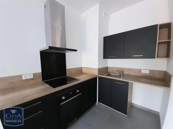 Appartement à louer 2 pièces 40.62m² Tours (37100)