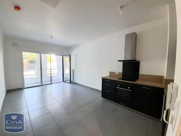Appartement à louer 2 pièces 40.62m² Tours (37100)