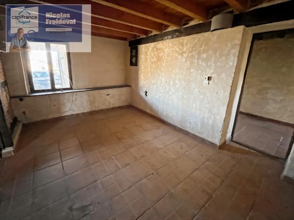 Authentique fermette bressane de 105 m² avec fort potentiel à Sainte-Croix-en-Bresse 🏡