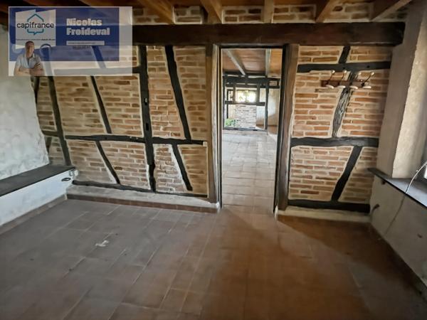 Authentique fermette bressane de 105 m² avec fort potentiel à Sainte-Croix-en-Bresse 🏡