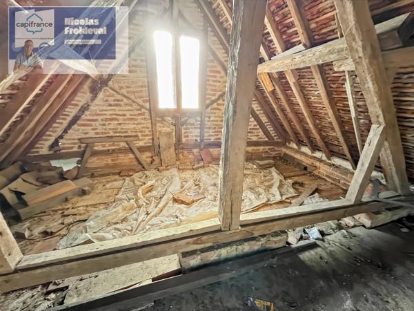 Authentique fermette bressane de 105 m² avec fort potentiel à Sainte-Croix-en-Bresse 🏡