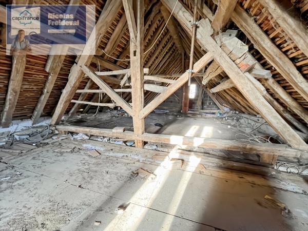 Authentique fermette bressane de 105 m² avec fort potentiel à Sainte-Croix-en-Bresse 🏡