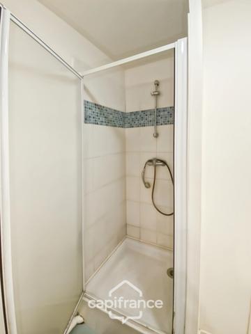 APPARTEMENT T2 À VENDRE À LESNEVEN (29260) - RÉSIDENCE STANDING - TERRASSE - 40 M² HABITABLES - CAVE - STATIONNEMENT