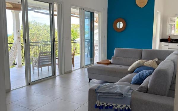 Appartement à louer    4 pièces •  Ducos