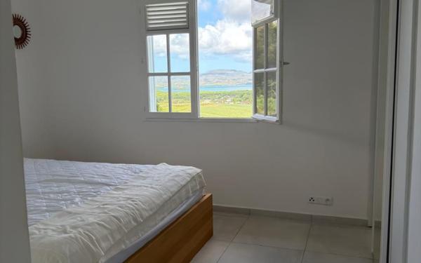Appartement à louer    4 pièces •  Ducos