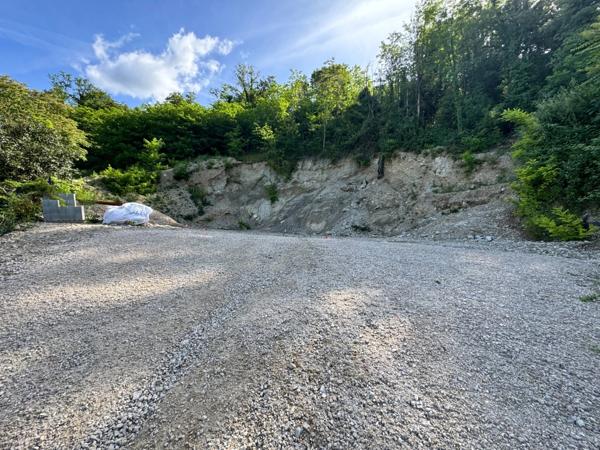 Terrain à vendre  CHAMBERY (73) - Avec permis accordé - 2269 M2- vue dégagée- Projet Villa de prestige avec piscine