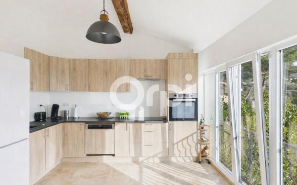 Maison à vendre    5 pièces •  Le Tignet