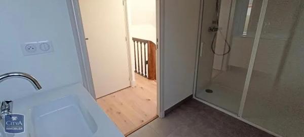 Appartement à louer 2 pièces 60.27m² Orléans (45000)