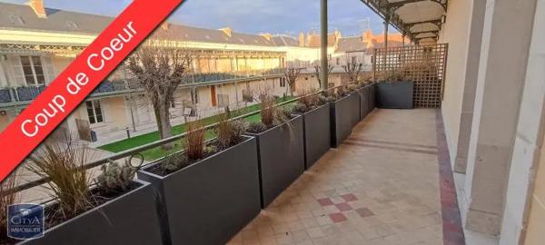 Appartement à louer 2 pièces 60.27m² Orléans (45000)