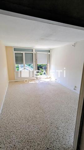 Beau T3 avec vue dégagée et commodités