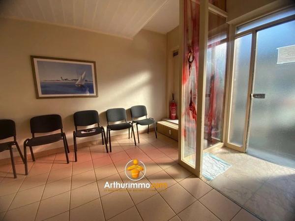 Location Local commercial 101 m2 à Hénin-Beaumont