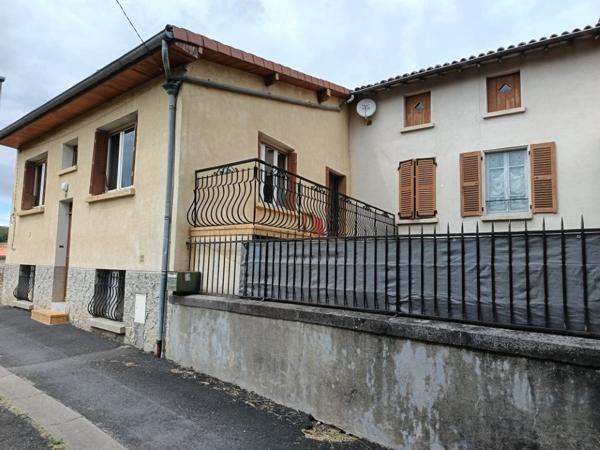 Maison 5 chambres  avec cour intérieure et garages