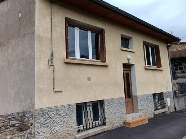 Maison 5 chambres  avec cour intérieure et garages