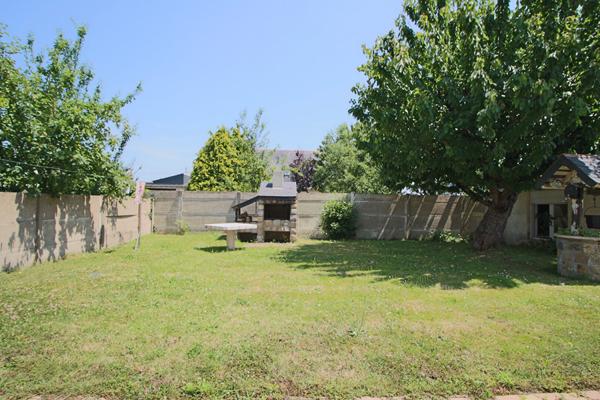 Maison familiale 4 chambres avec garage et un beau jardin Saint Nazaire