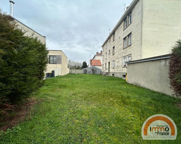 EN EXCLUSIVITE - APPARTEMENT T4 - 75M² - GARAGE PRIVATIF - CAVE - DERNIER ETAGE