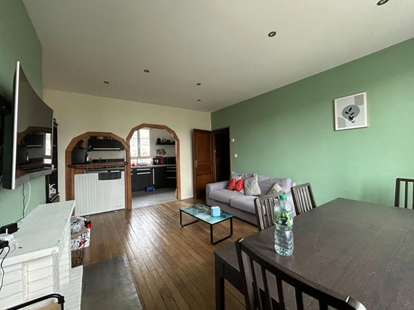 EN EXCLUSIVITE - APPARTEMENT T4 - 75M² - GARAGE PRIVATIF - CAVE - DERNIER ETAGE