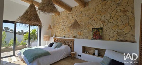 Maison à vendre 5 pièces 180 m² Saint-Gély-du-Fesc