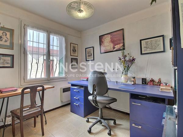 Maison 5 pièces à vendre à Avignon - avec garage et jardin.