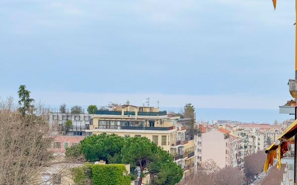 Appartement à vendre    2 pièces • 46,11 m2 Nice