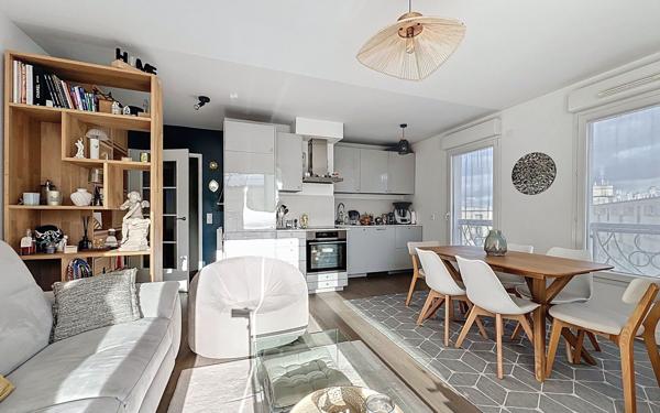 Appartement à vendre    3 pièces • 65 m2 Suresnes