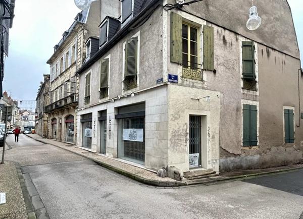 Vente                                                      Local commercial
                        
                                                            à Nevers