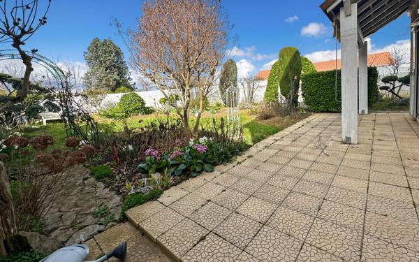 Maison à vendre    4 pièces • 87 m2 Valence