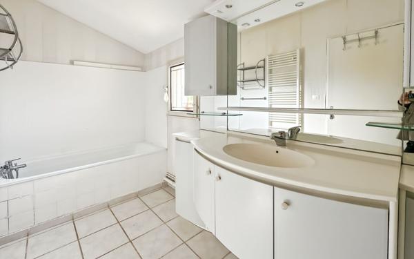 Maison à vendre    4 pièces • 87 m2 Valence