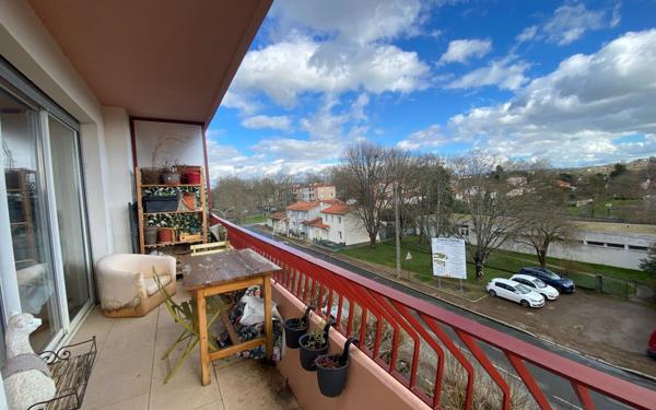 Appartement à louer    4 pièces •  Castres