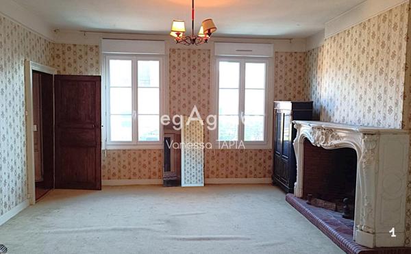 Maison à ROMILLY-SUR-SEINE, 10100 - 11 pièces 247m²