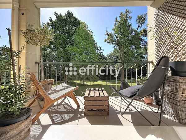 Appartement
         3 pièces
        - 83 m² 490 000 € *