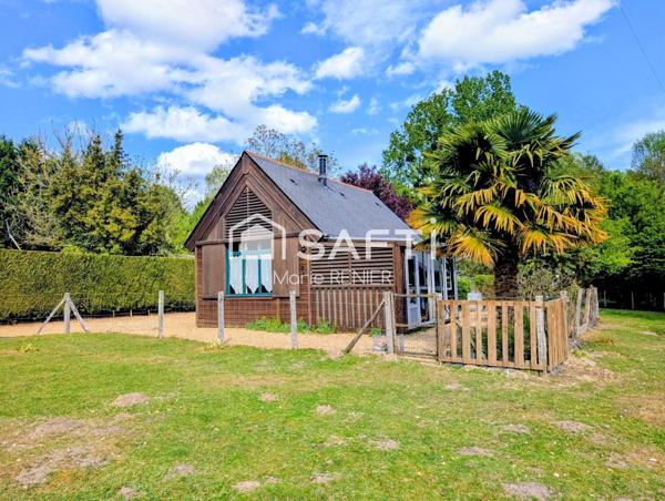 EN EXCLUSIVITÉ – Maison en bois avec jardin dans le bourg de Vaulandry