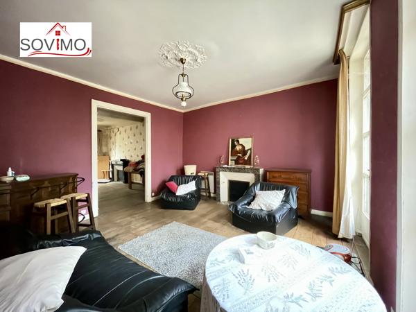 INVESTISSEMENT LOCATIF - 3 IMMEUBLES AVEC PATIO INTERIEUR - A RENOVER