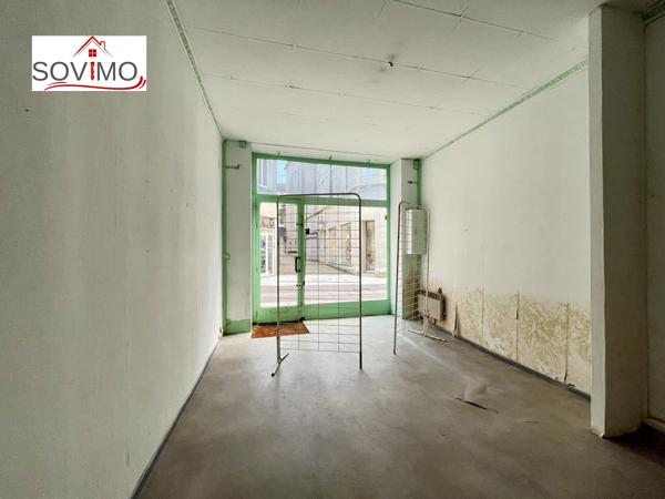 INVESTISSEMENT LOCATIF - 3 IMMEUBLES AVEC PATIO INTERIEUR - A RENOVER