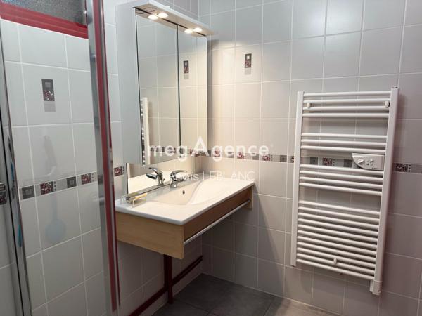 Maison à MAYENNE, 53100 - 4 pièces 91m²