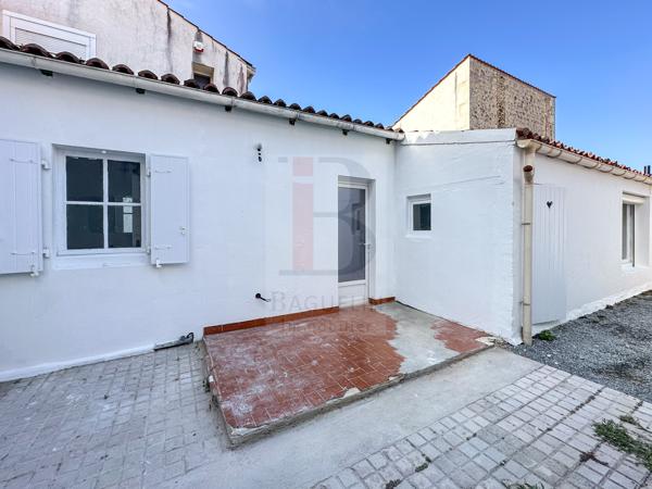 Maison Plain-pied T2 rénovée à neuf avec terrasse